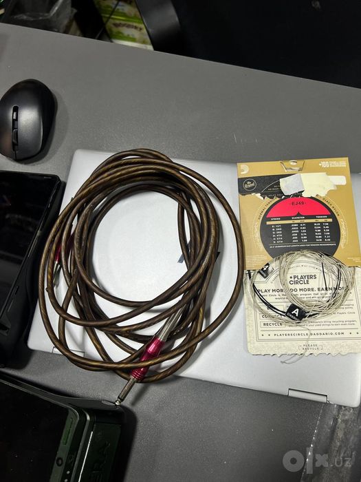 Valencia gitara elektronniy + BONUS
