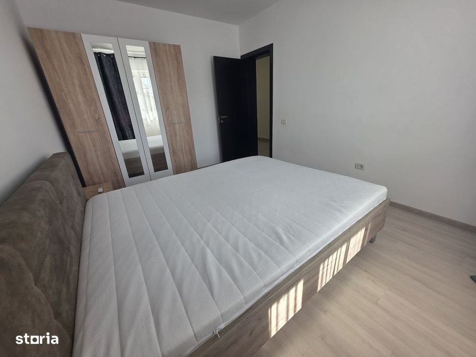 Se vinde 2 camere 60mp in Sanpetru Subcetate la mansarda, ca nou