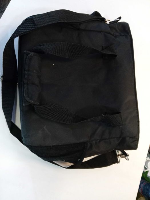 Чанта за лаптоп ,многофукционална