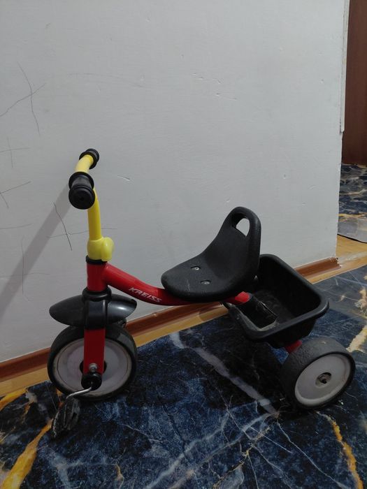 Продам детский велосипед 5000