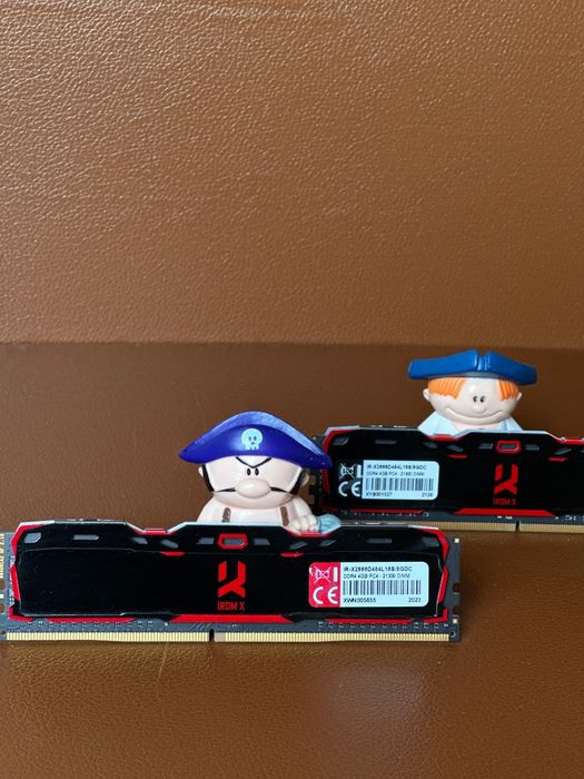 Оперативная память DDR4 4GB