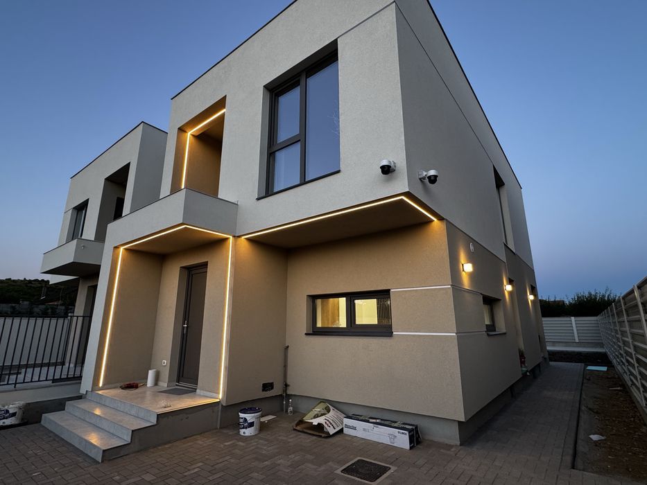 Casa tip duplex 1/2 fara pereti comuni Lugoj 2026