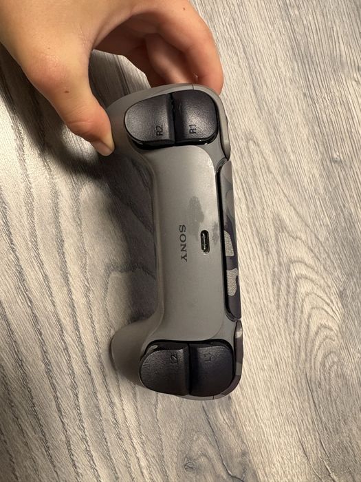 Джойстик на Playstation 5 оригинален