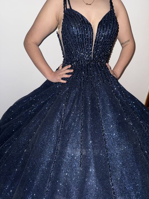 Булченска рокля елагантно