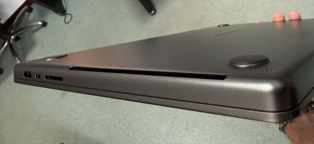 MacBook Pro M3 Pro 16,2-inch. 18GB Memory. 512 GB SSD.