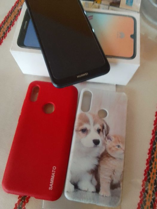 Продавам телефон HUAWEI Y6