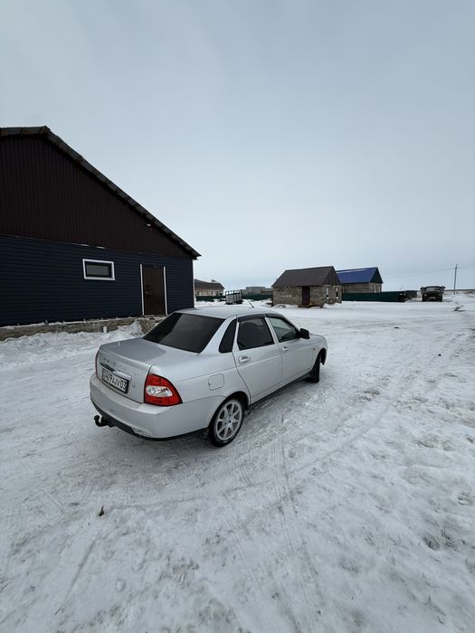 Продам приору 13 г