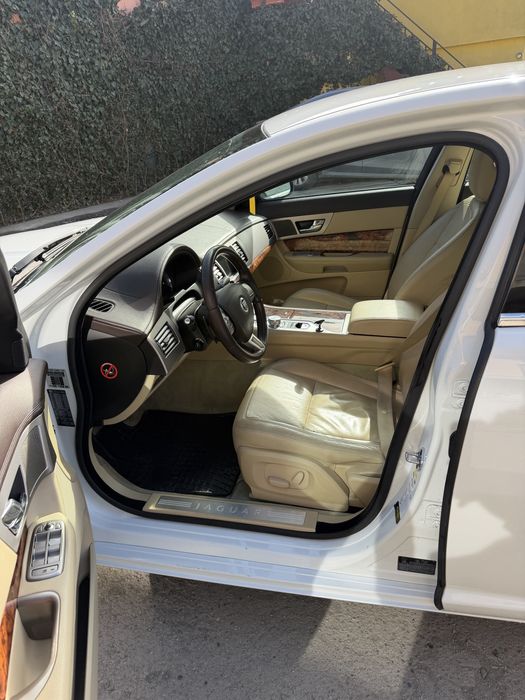 Jaguar Xf 3.0 diesel full