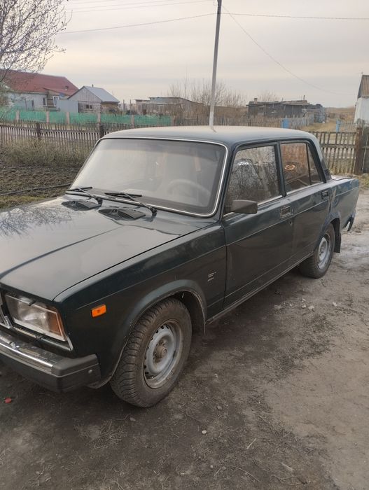 Продам машину ваз 2107