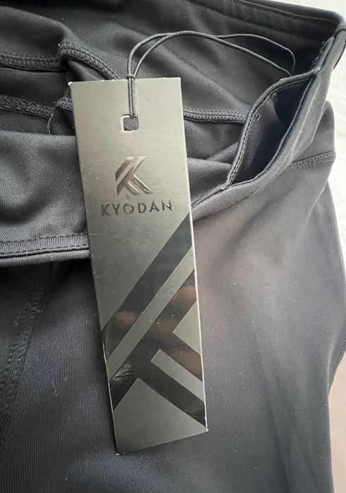 Kyodan чисто нов спортен клин