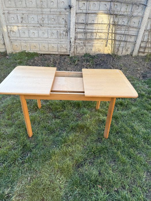 Masa extensibila ,lemn