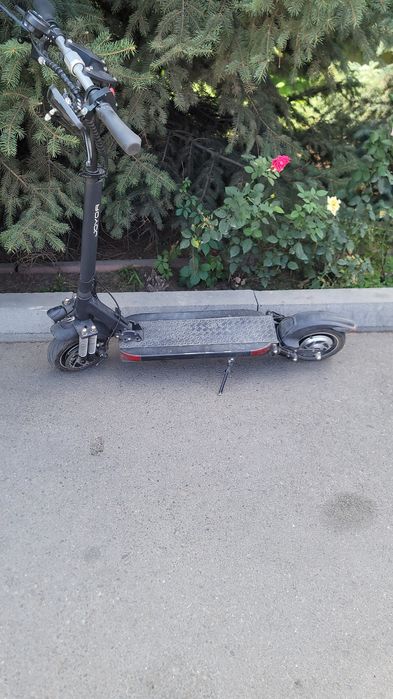 Продам электросамокат