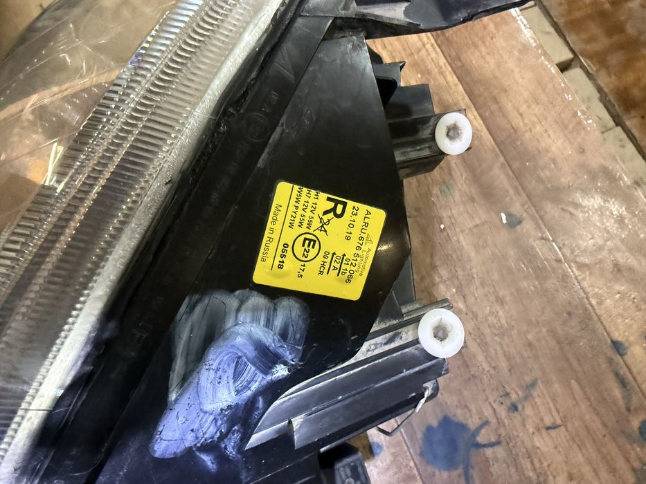 Фара ваз приора правая оригинал бош