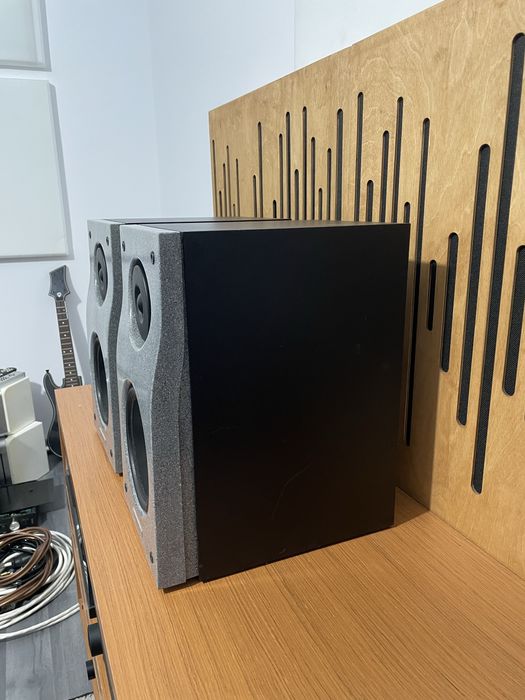 Boxe bookshelf philips legend 2