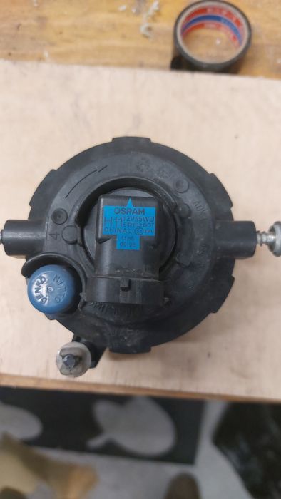 Противотуманные фары Pajero 4 оргинал