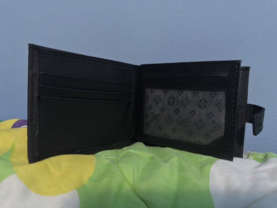 Louis Vuitton портмоне