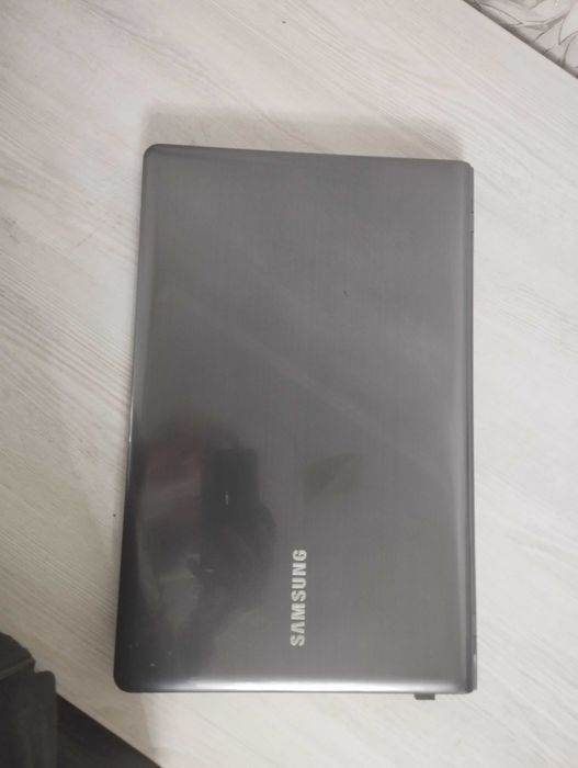 Samsung noutbuk б/у