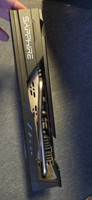 Placa de Vídeo Sapphire RX 5700 XT 8GB GDDR6 256Bit