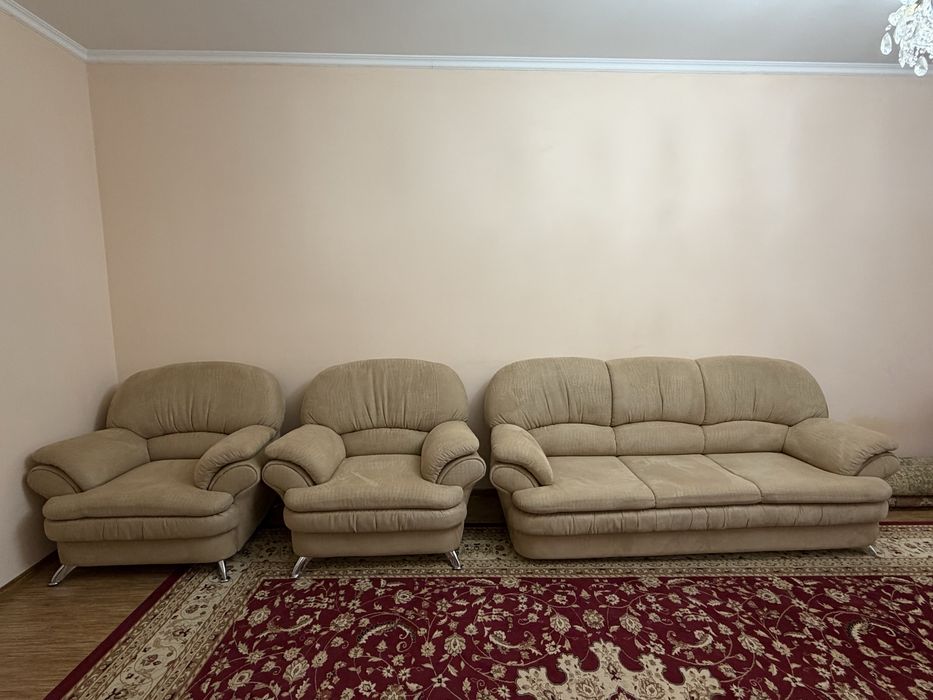 Продам Диван и кресло