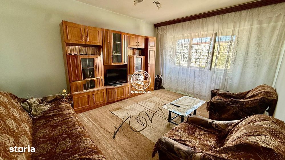 Apartament cu 4 camere in Dacia — fotografia 1