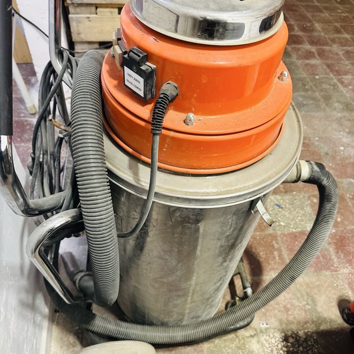 Hisqvarna W70P aspirator