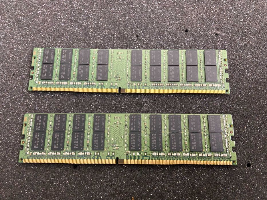 2x 32GB 2133MHz LRDIMM ECC RAM памет (64GB)