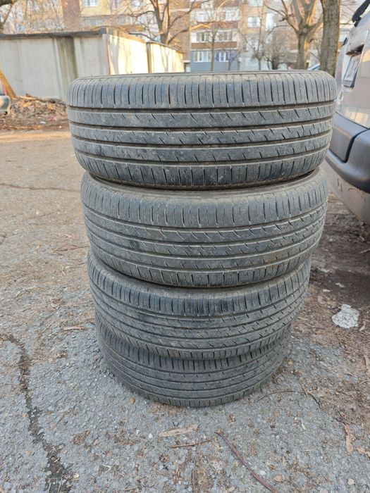 Гуми 205/55/16 kumho ecowing es31