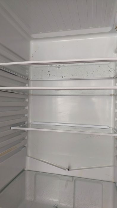 Холодильник Indesit