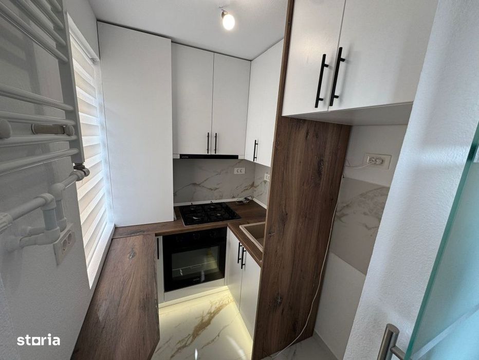 Apartament 2 camere, et 2/4 Filiasi , Ultrafinisat