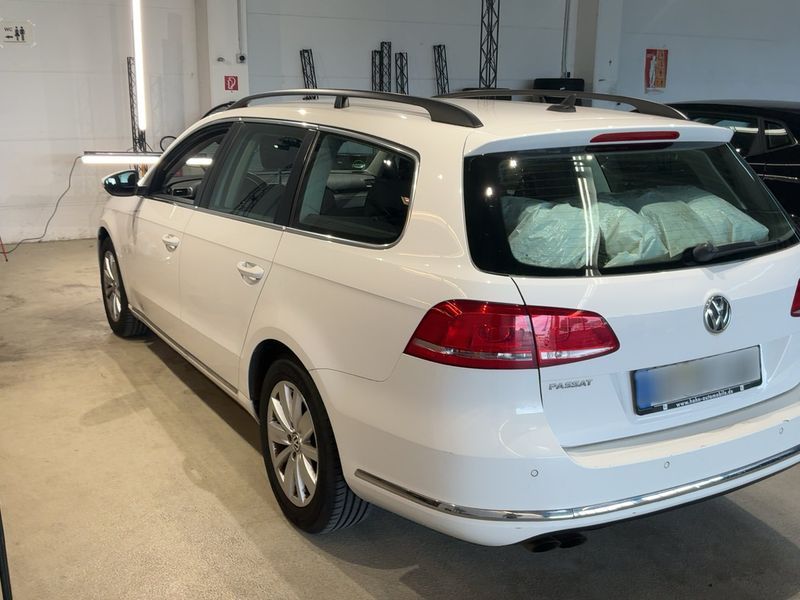 Volkswagen Passat 2.0 TDI Comfortline BlueMotion Tech 2011