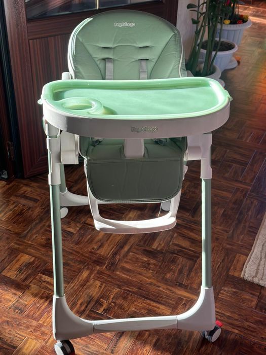 Стульчик для кормления peg perego