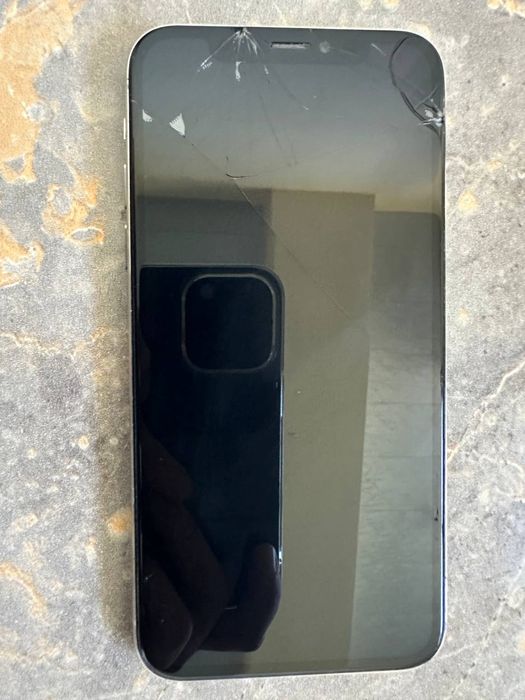 Iphone X 256GB  karobka dakument yoq