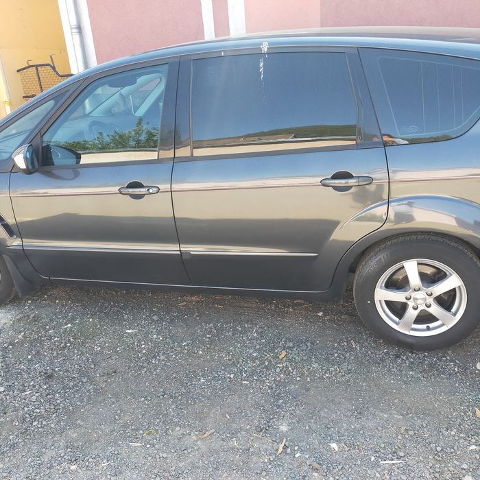 De vânzare autoturism Ford