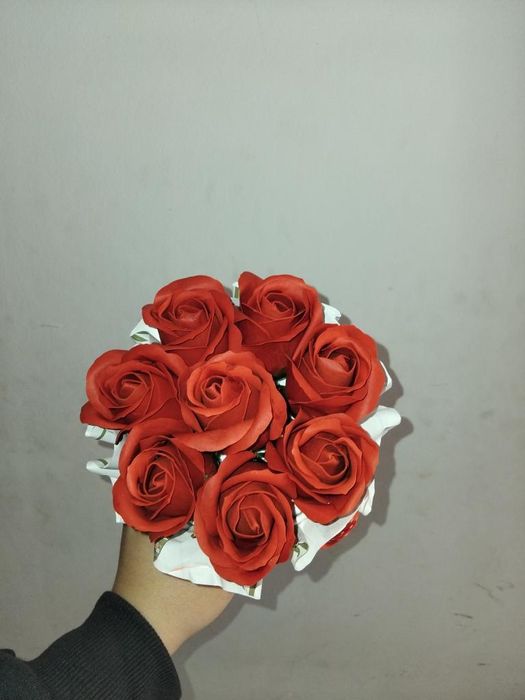 Cutiuță cu trandafiri de săpun