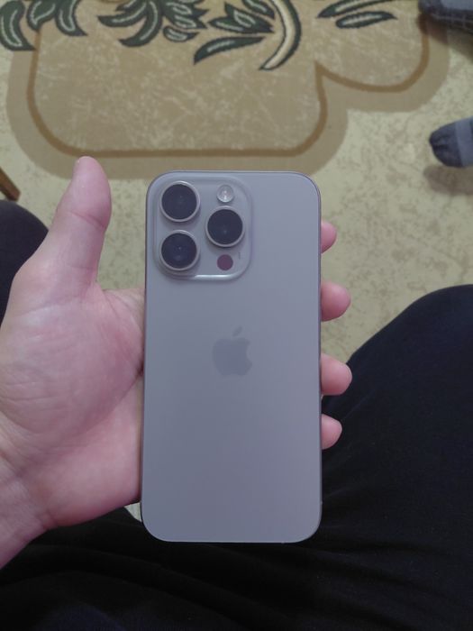 Продам айфон 15 pro 256 гб