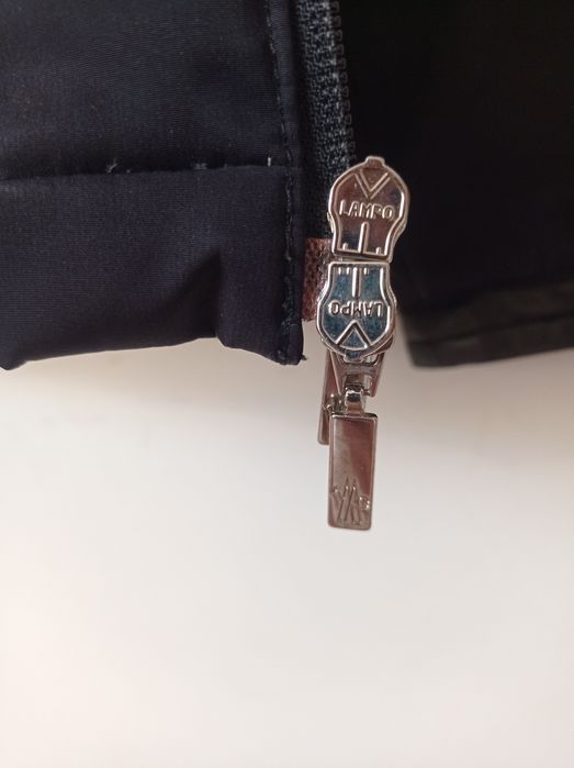 Оригинално яке Moncler