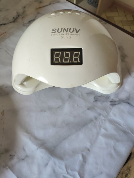 Продам лампу для маникюра