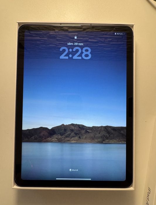 iPad Air 11 inch • M2 • 98% Bateria • ca NOUA cu Garantie