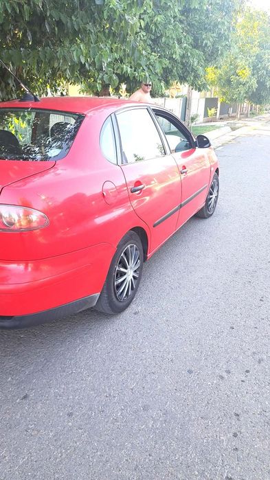 SEAT Cordoba 2004 — imagine 3