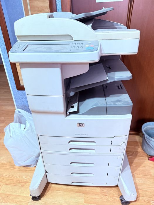 это многофункциональный принтер HP LaserJet M5035 MFP