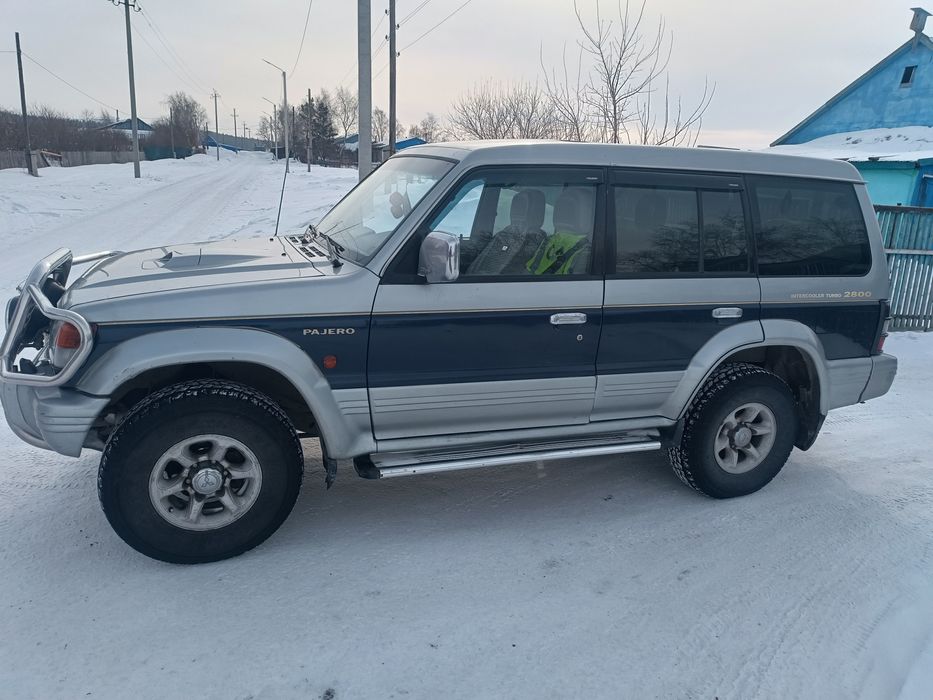 Продам хорошую машину