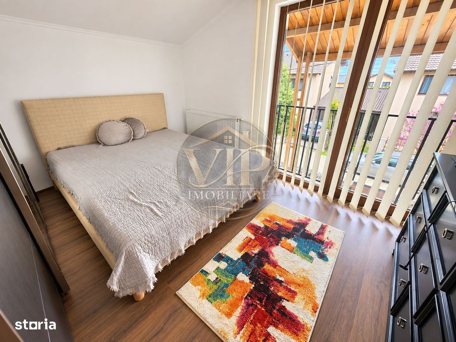 Casa tip duplex  cu 4 camere,210 mp teren,Zona Arex