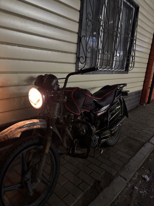 Продам постушку Honoa 150cc
