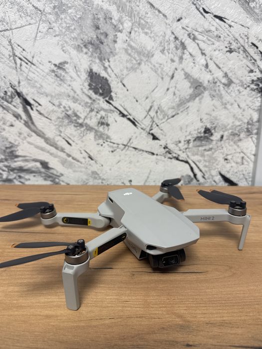Дрон DJI Mini 2  Fly More Combo