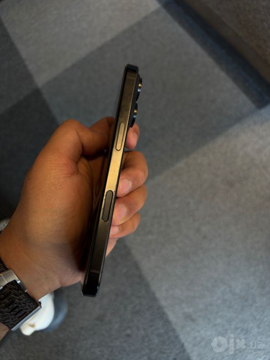 Iphone 16 pro Sim+Esim 256 qora ideal