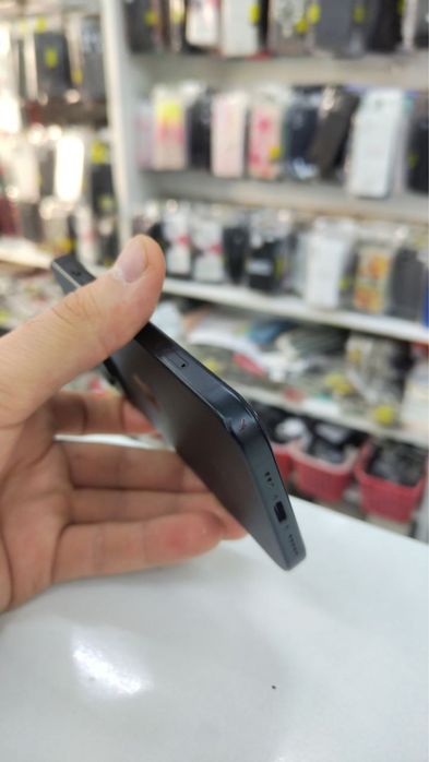 Iphone 15 128 talik holati zur muammo yuq obmen xiaomi 17 pro