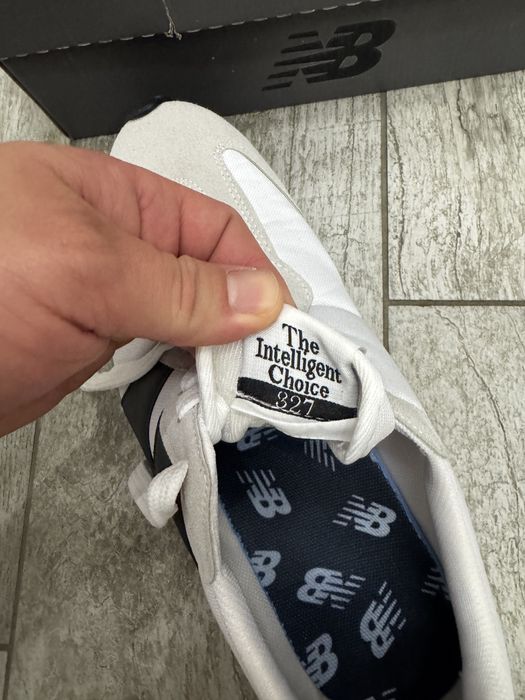 New balance 327 - размер 43 - 27.5см - black / white ! чисто нови обувки / маратонки.