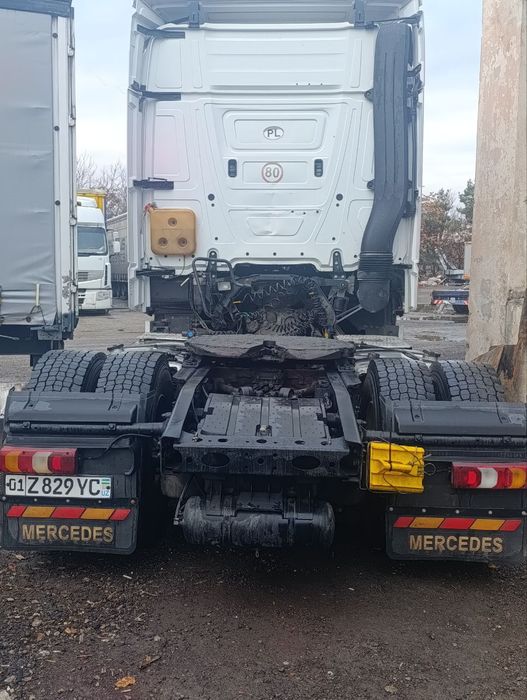 Mercedes Benz actros