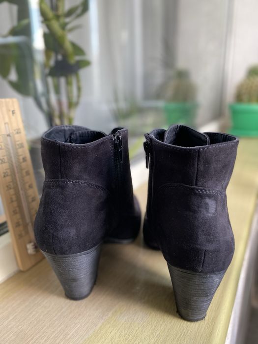 Botine marimea 39
