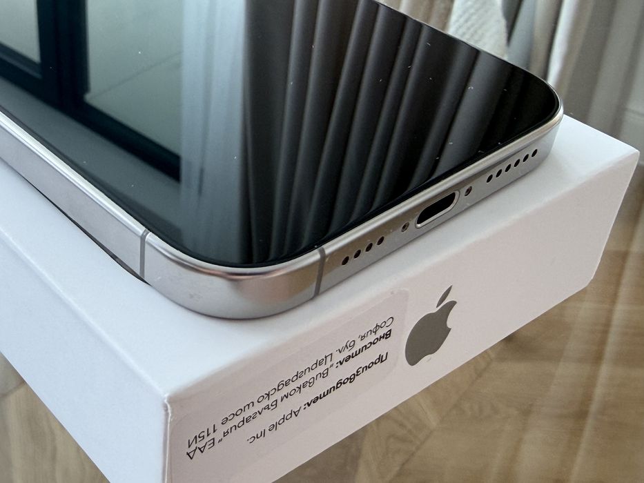 iPhone 16 Pro Max 512gb - като нов, с гаранция